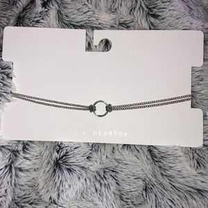 Choker necklace